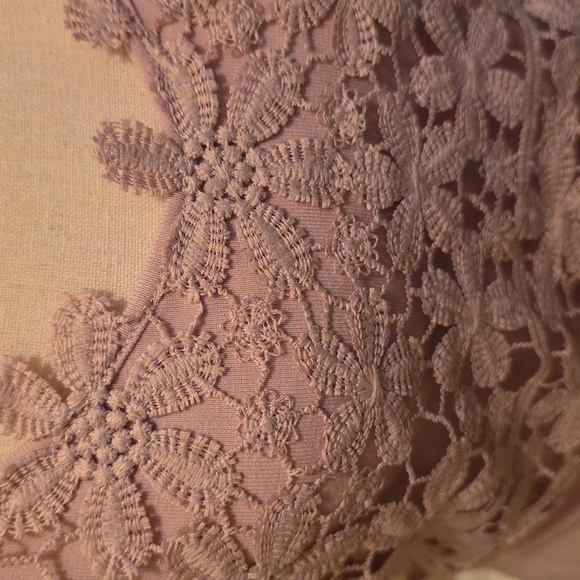Grace & Lace Dusty Pink Floral Lace Tank Top - Picture 4 of 4